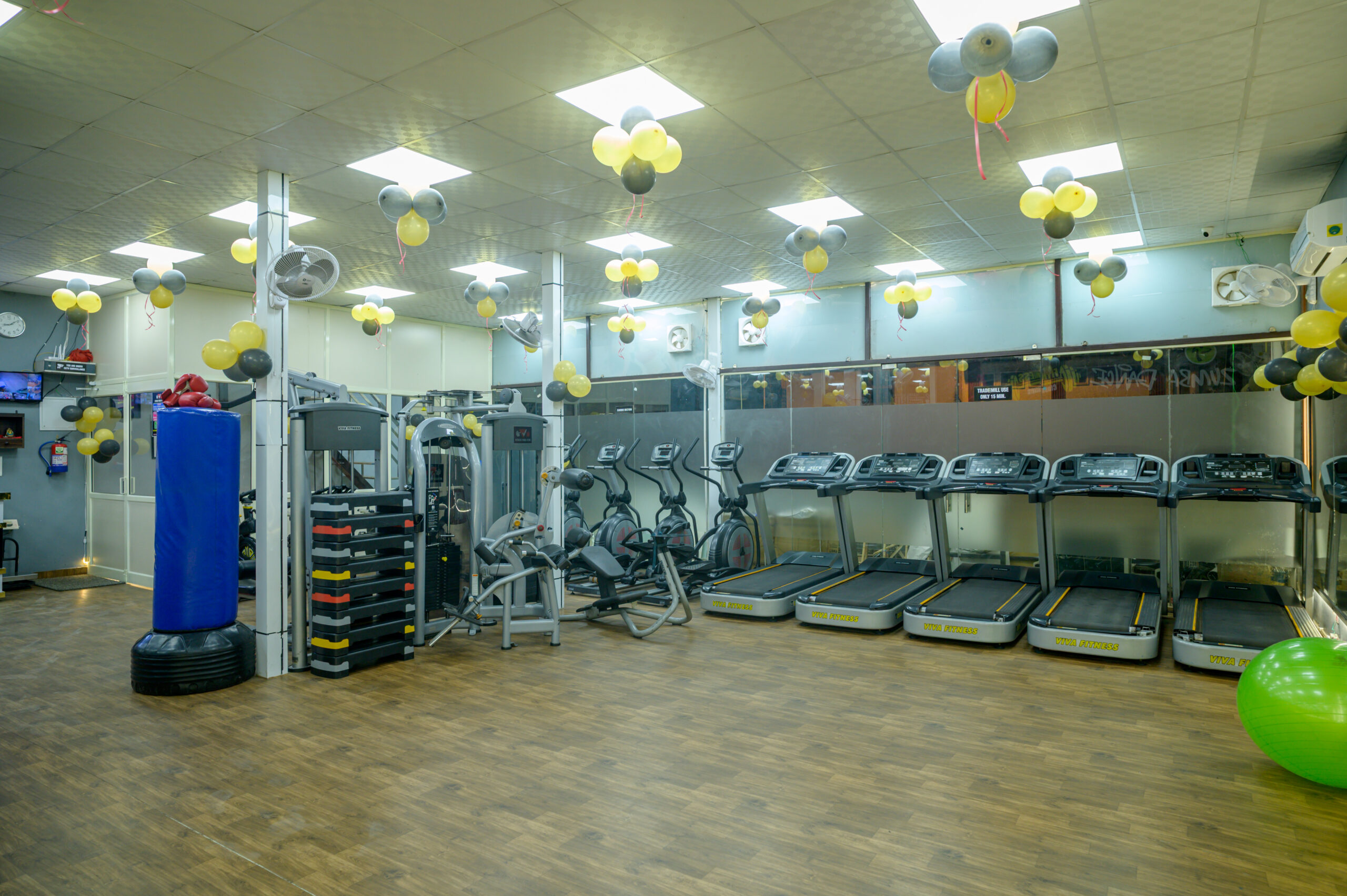 Fitness Vibes Gym in Vishwas Nagar